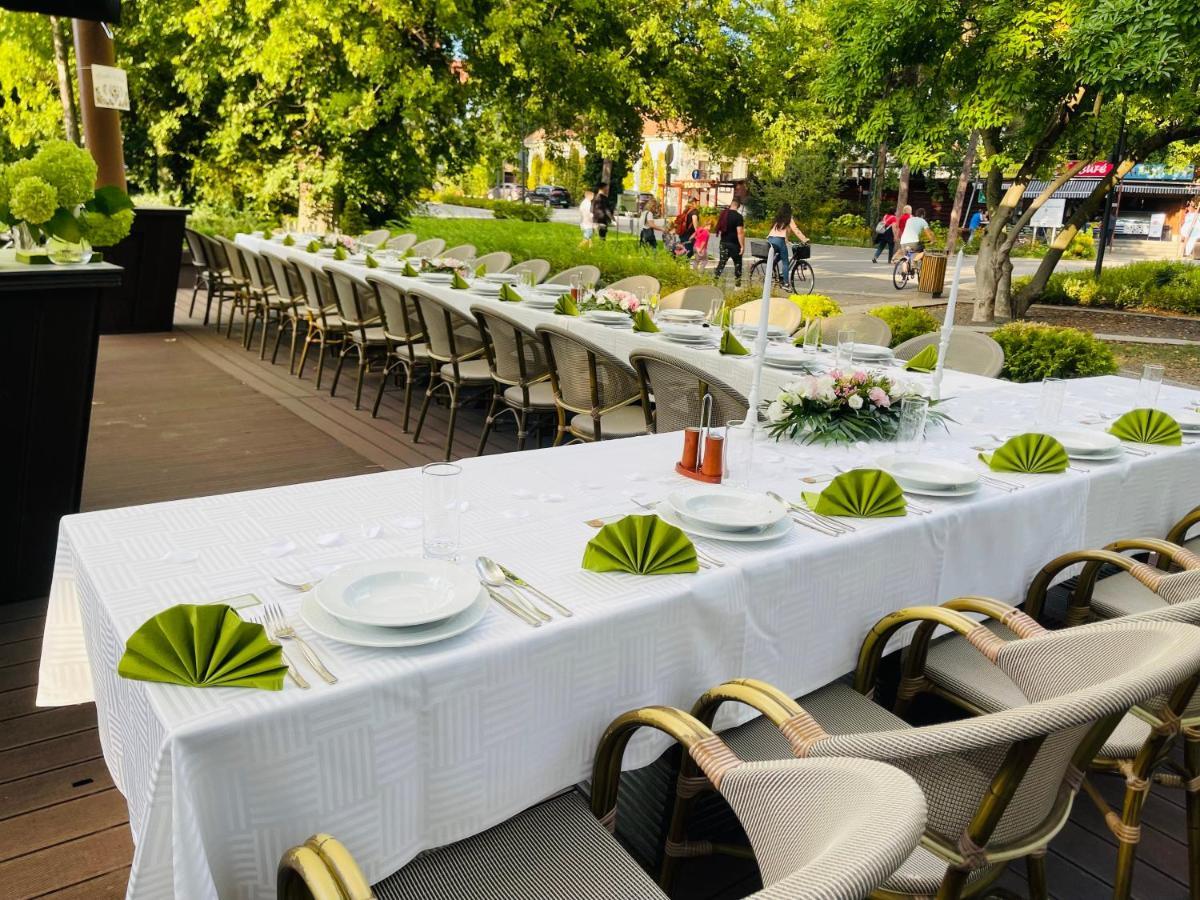 Villa Hotel Debrecen Exterior foto
